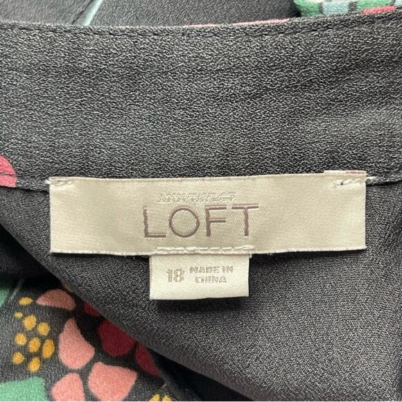 LOFT Floral Tiered Ruffle Layer Hem Short Skirt Size 18 Gray - Picture 3 of 5